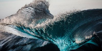 oceans-release-microplastics-into-the-atmosphere-s
